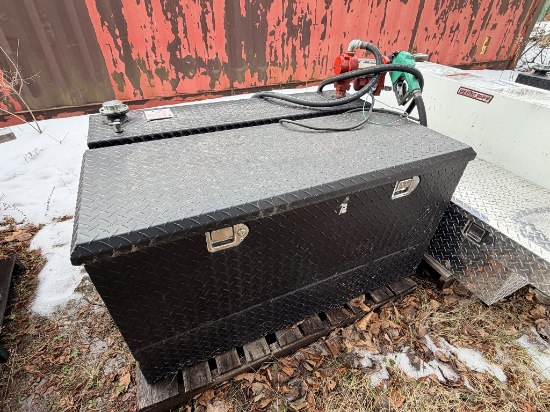 WEATHER GUARD 95-GAL. BLACK DIAMOND PLATE FUEL CELL W/ FILL-RITE 15-GPM PUMP & TRUCK TOOL BOX