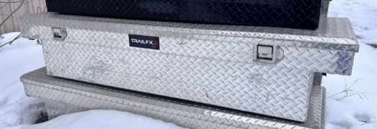 TRAILFX DIAMOND PLATE TRUCK TOOL BOX