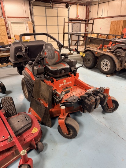 HUSQVARNA ZERO TURN PROFESSIONAL ZTR, 315.7 HOURS