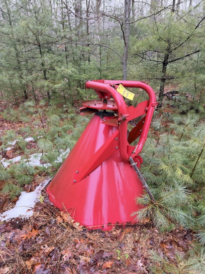 THE HOLLOW 500 CONICAL FERTILIZER SPREADER