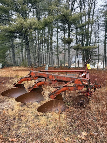 MASSEY FERGUSON MF345 3-BOTTOM PLOW