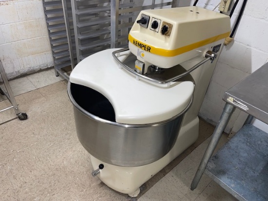 26-52 COMMERCIAL BAKERY CARIBOU, MAINE