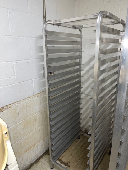 ALUMINUM SHEETPAN CART, 18-PAN CAPACITY