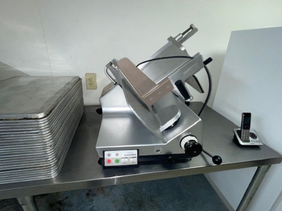 BEZERBA DELI SLICER, GRAVITY