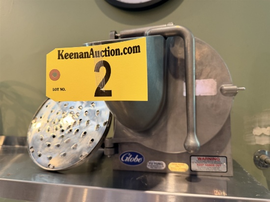 GLOBE GRINDER/SHREDDER - NEEDS NEW LATCH