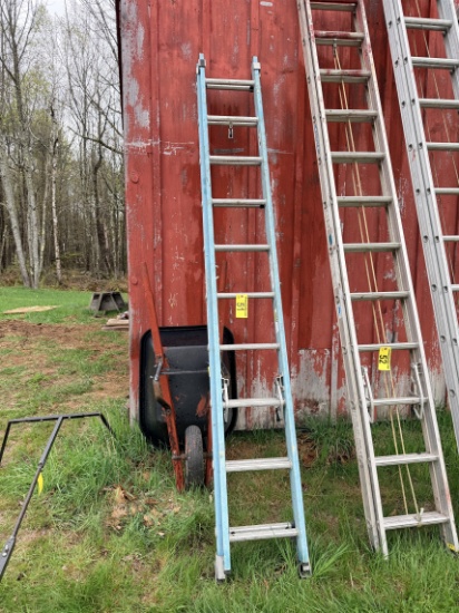 Werner 20' Fiberglass Extension Ladder