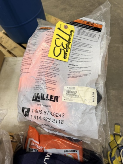 BID PRICE X3 - (3) MILLER TITAN T4500MAX HARNESS