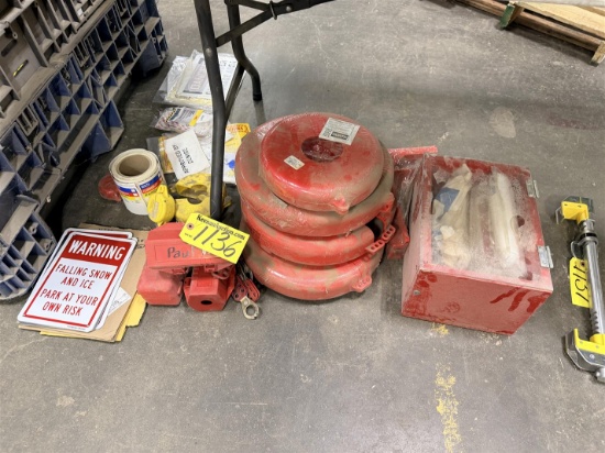 Lot Of Lockouts, Signs, Misc