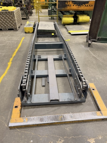 2-Strand Chain Conveyor, 81x Chain, 14' X 35"