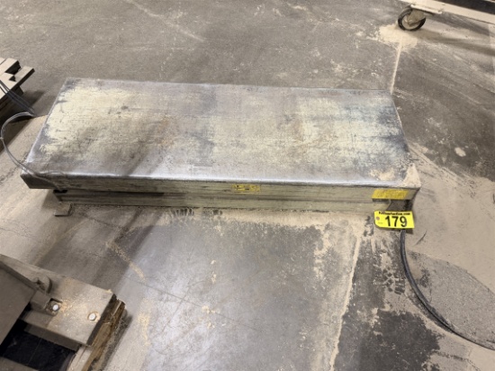 54" X 20" Southworth Scissor Lift Table