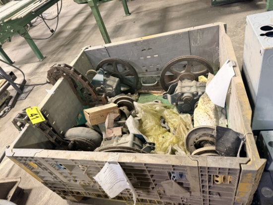 Lot Of Assorted Conveyor Parts, 81x Chain