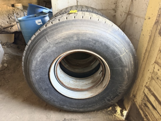 Bid Price X 2 - (2) Michelin 425/65r22.5 Truck Tires