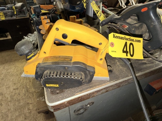 Dewalt Dw680 2.5mm Planer