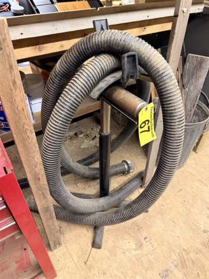Lot: 16" Roller Stand, Hose & Exterior Wall Mount Holder