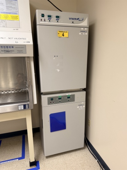 VWR SHELDON MODEL 2400 DOUBLE-STACKED INCUBATOR