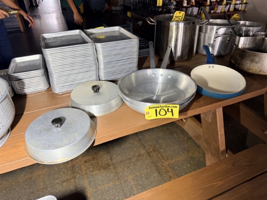 Lot: 6pc Assorted Cookware: