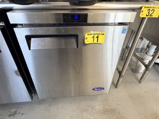 Atosa Mgf8401gr Undercounter Refrigerator