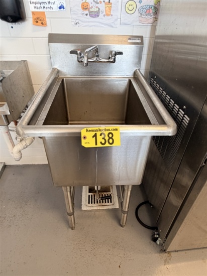 NBR EQUIPMENT SINGLE COMPARTMENT S/S POT SINK