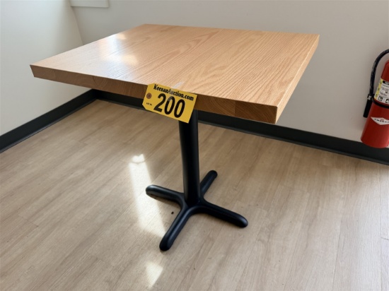 30" X 24" WOOD TOP PEDESTAL DINING TABLE