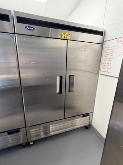 Atosa Mbf8503gr 2-Door Reach-In Freezer