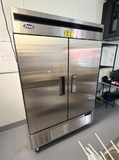 Atosa Mbf8503gr 2-Door Reach-In Freezer