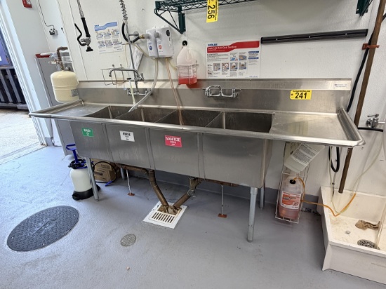 NBR EQUIPMENT 4-COMPARTMENT S/S SINK