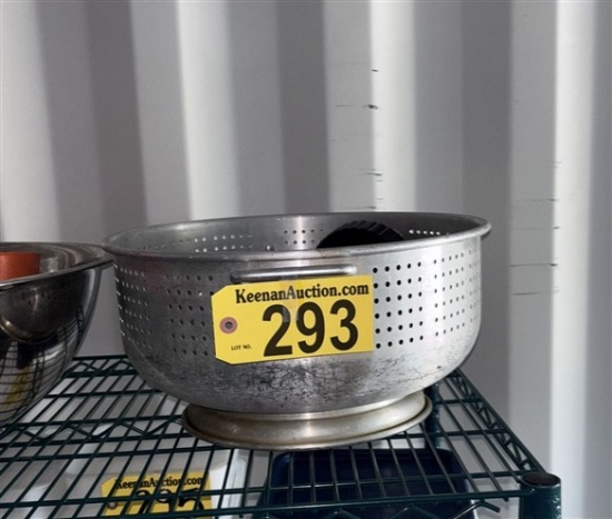 ALUMINUM 16" COLANDER