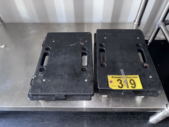 BID PRICE X 2 - (2) HEAVY DUTY LOCKING FURNITURE DOLLIES