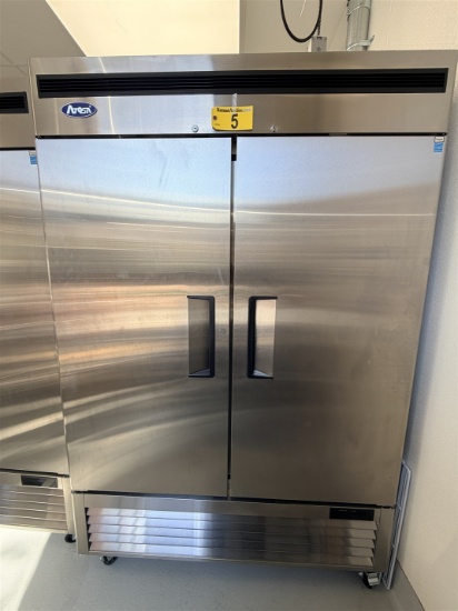 Atosa Mbf8503gr 2-Door Reach-In Freezer