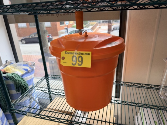 DYNAMIC SALAD SPINNER