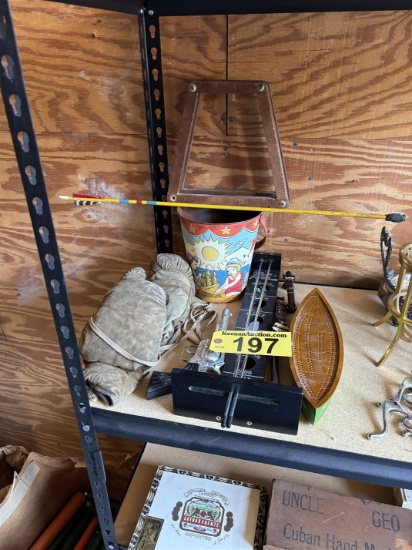 LOT OF ASSORTED GAMES, TOYS, DECORATIONS, BOXING GLOVES