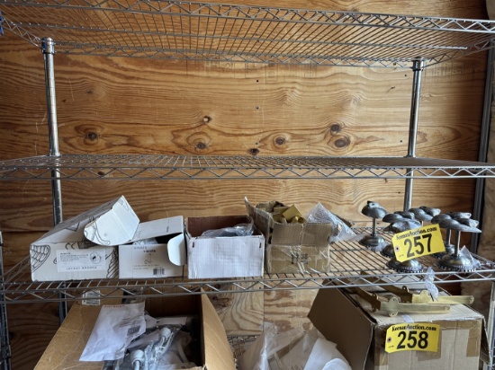 LOT OF ASSORTED BATHROOM FIXTURES & HOOKS