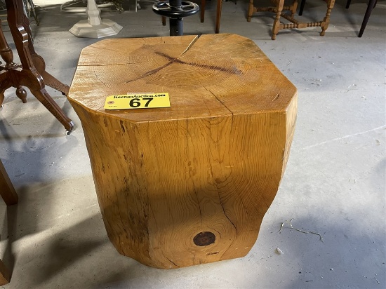 LOG TABLE ON CASTERS, 19" X 20" X 22.5"H