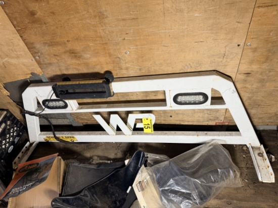 Headache Rack For Pickup, Light Bar