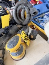 DEWALT D26451 ORBITAL PALM SANDER, CORDED