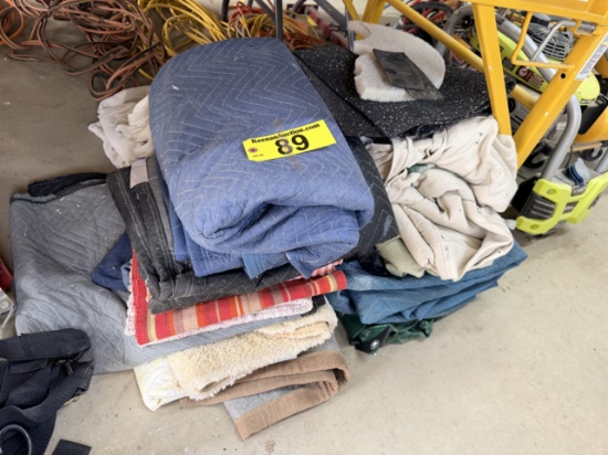 LOT: PACKING BLANKETS & PACKING MATERIALS