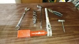 (5) HAND TOOLS AND ACCESSORIES
