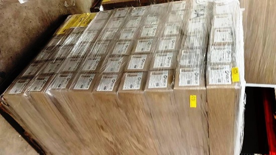 PALLET OF 54 BOXES OF 25 EACH 4FT FLUORESCENT 25W LAMPS / BULBS