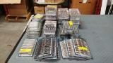 LOT OF 28 PACKAGES ELEMENTS DRAWER PULLS