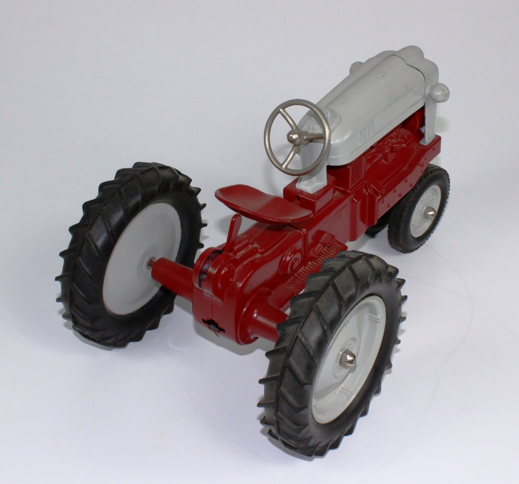 hubley kiddie toy tractor