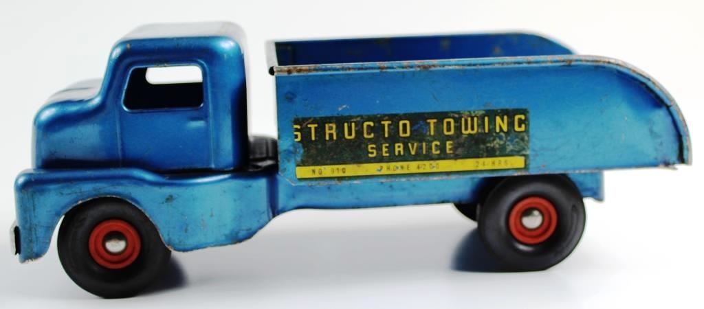 structo tow truck