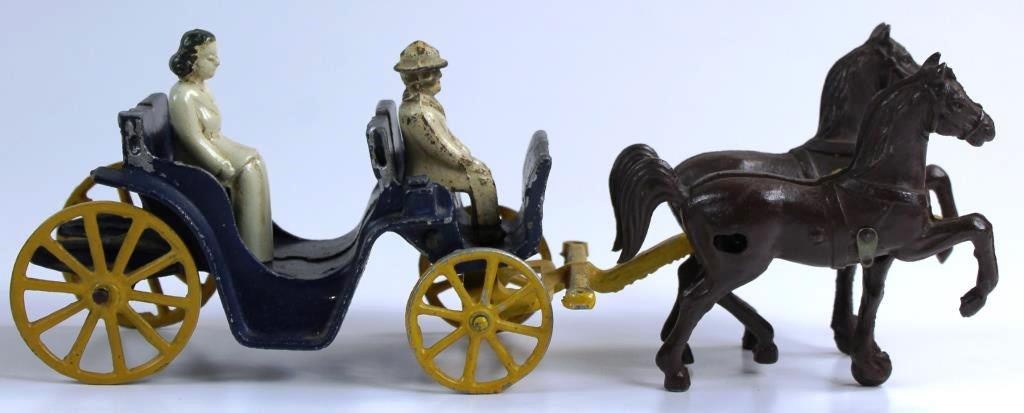 vintage cast iron horse and buggy toy