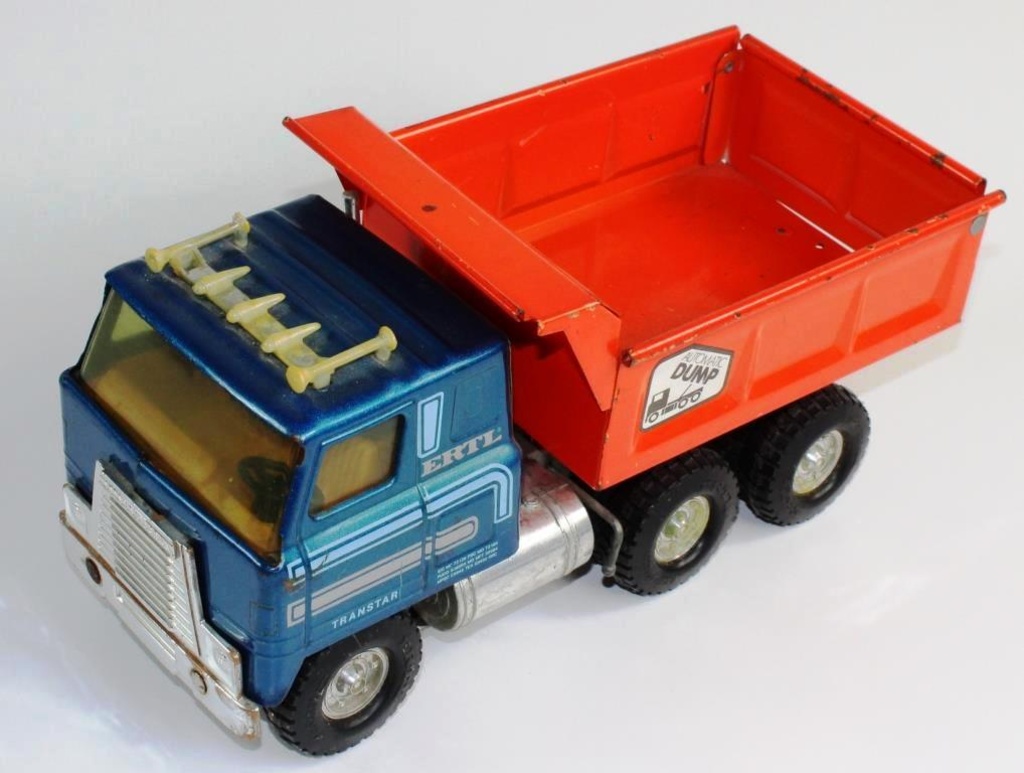 ertl transtar dump truck