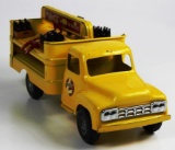 VINTAGE BUDDY L PRESSED STEEL COCA-COLA DELIVERY TRUCK WITH 2 DOLLIES AND CASES OF COKE