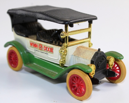 VINTAGE ERTL DIECAST 1912 BUICK MODEL 35 - WINN DIXIE