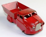 VINTAGE WYANDOTTE PRESSED STEEL DUMP TRUCK 6