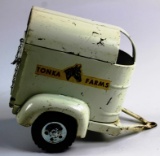 VINTAGE TONKA FARMS PRESSED STEEL HORSE TRAILER