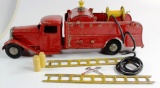 VINTAGE STRUCTO TOYS LADDER & PUMPER FIRE ENGINE TRUCK