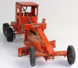 VINTAGE MARX PRESSED STEEL POWER GRADER