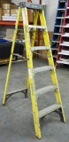 HUSKY YELLOW 6FT FIBERGLASS LADDER